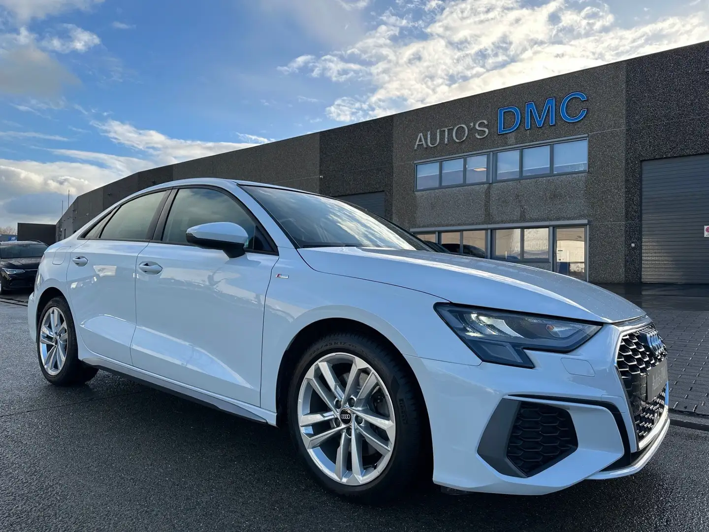 Audi A3 A3 30 TDI Limousine *S line* panodak* - 1