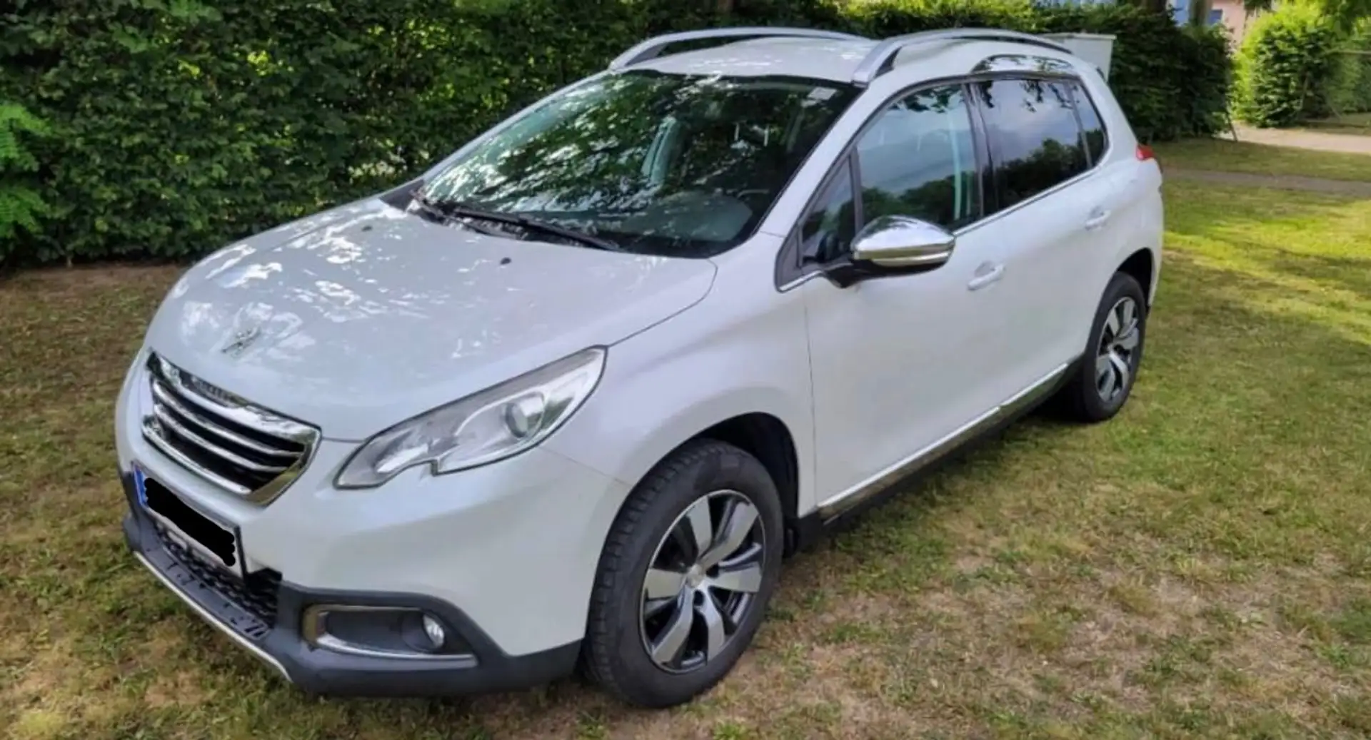 Peugeot 2008 2008 1,6 VTi Allure Allure Weiß - 2