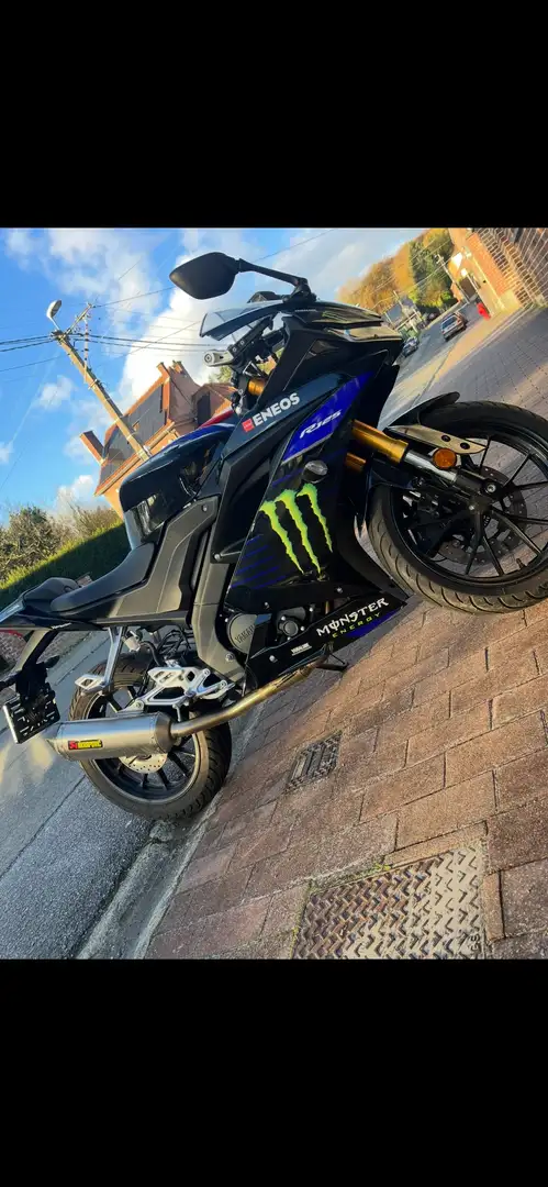 Yamaha YZF-R125 Édition moto gp Zwart - 2