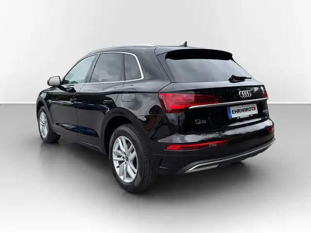 Audi Q5 view 9