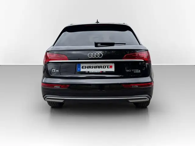 Audi Q5 view 7