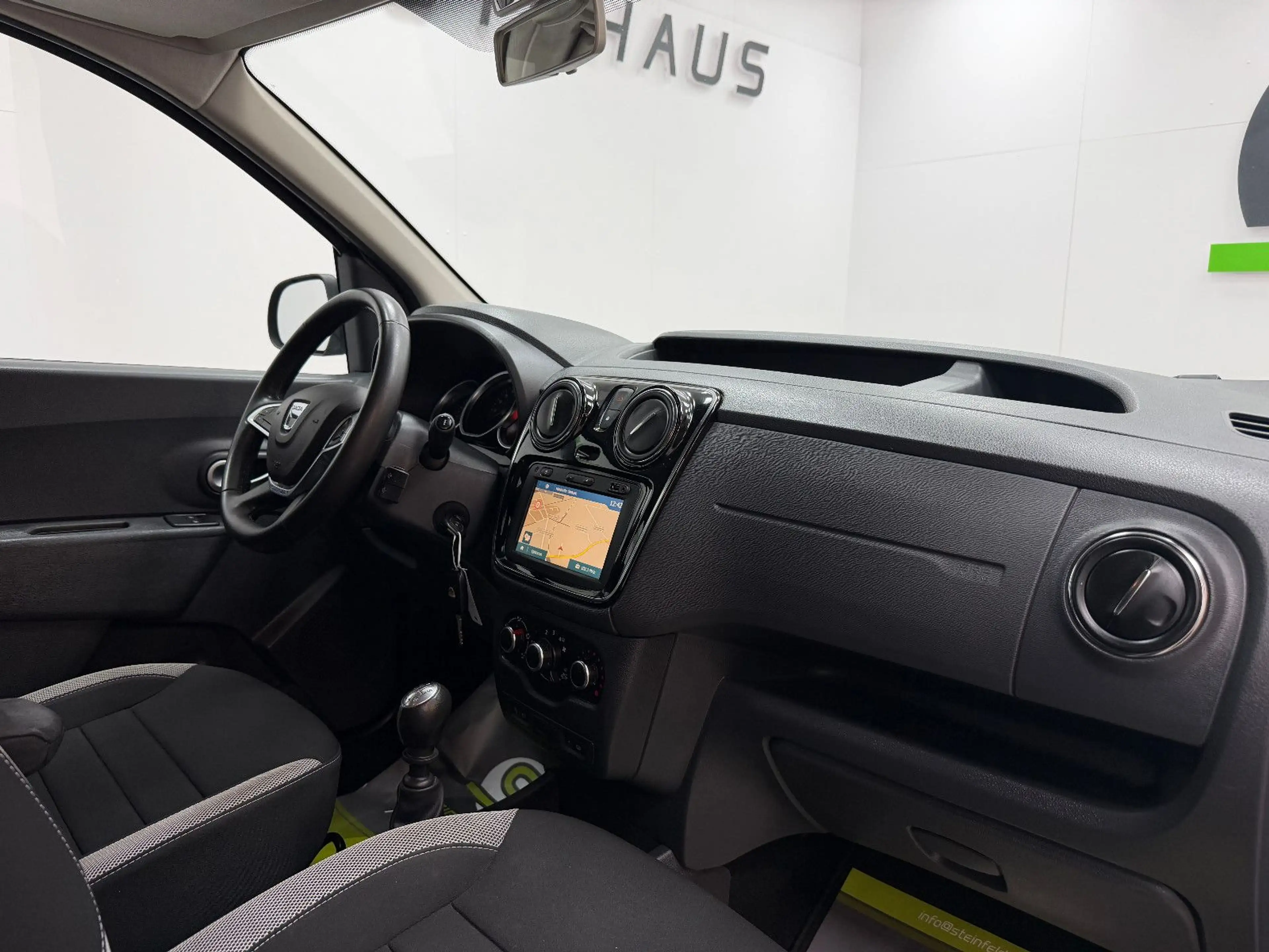 Dacia Dokker Stepway Plus TEMPOMAT / KAMERA / NAVI — photo 11