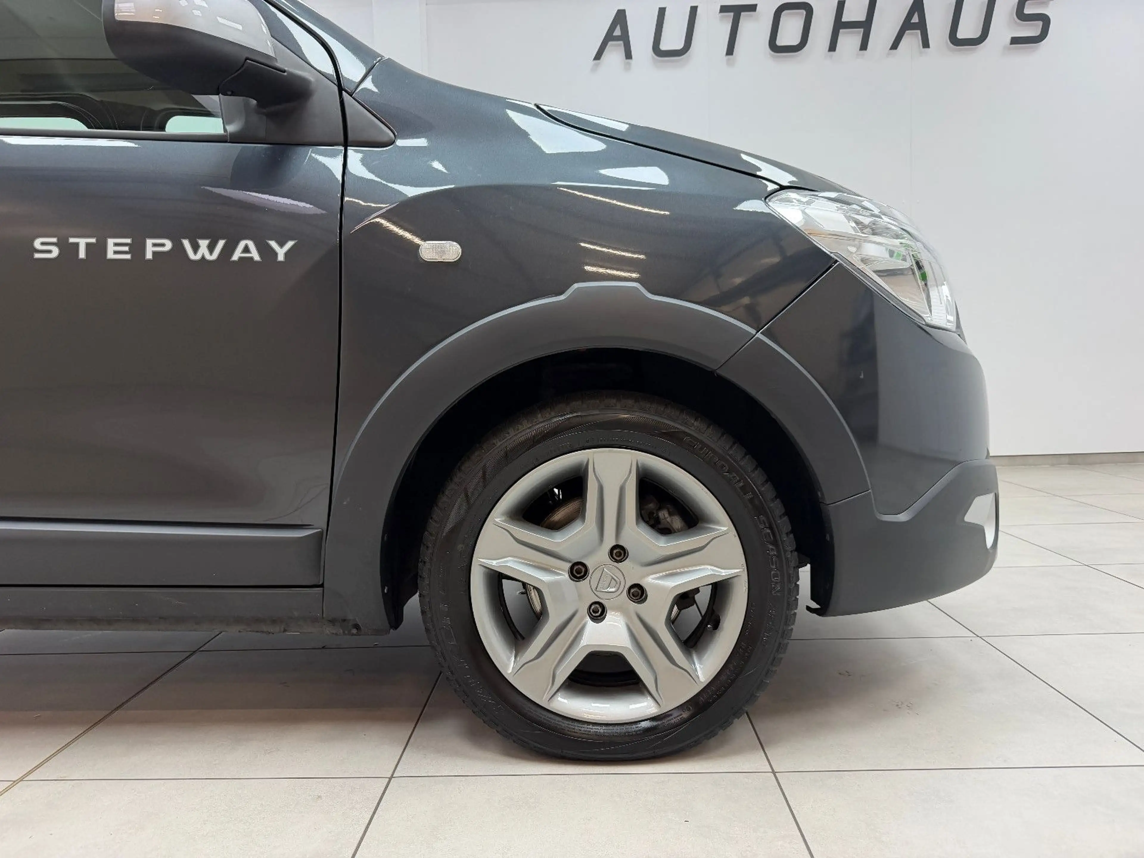 Dacia Dokker Stepway Plus TEMPOMAT / KAMERA / NAVI — photo 9