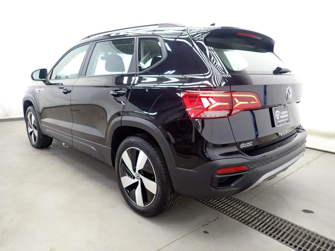 Volkswagen Taos снимка Volkswagen Taos