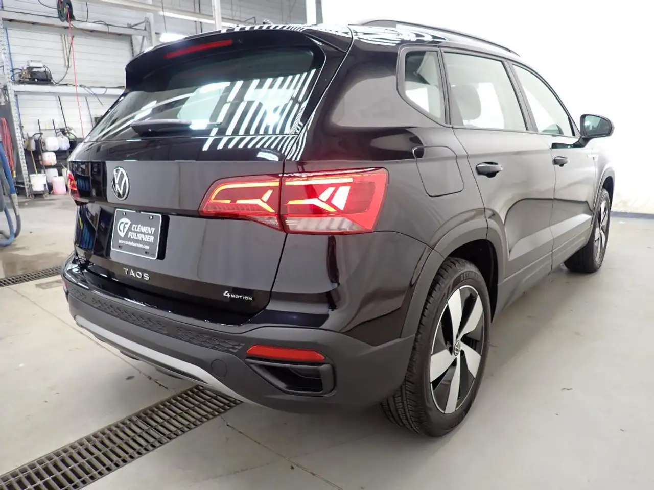 Volkswagen Taos снимка Volkswagen Taos