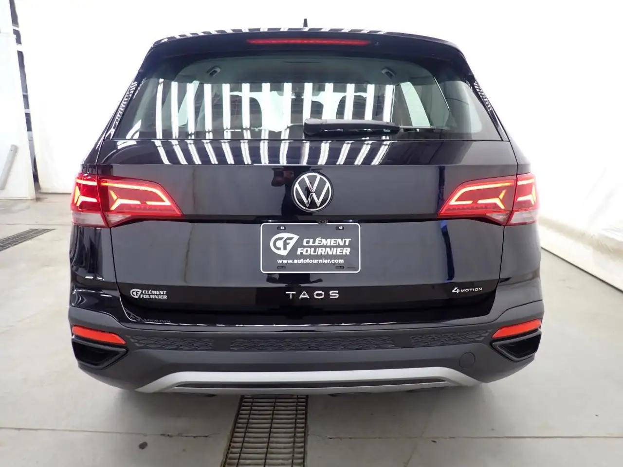 Volkswagen Taos снимка Volkswagen Taos