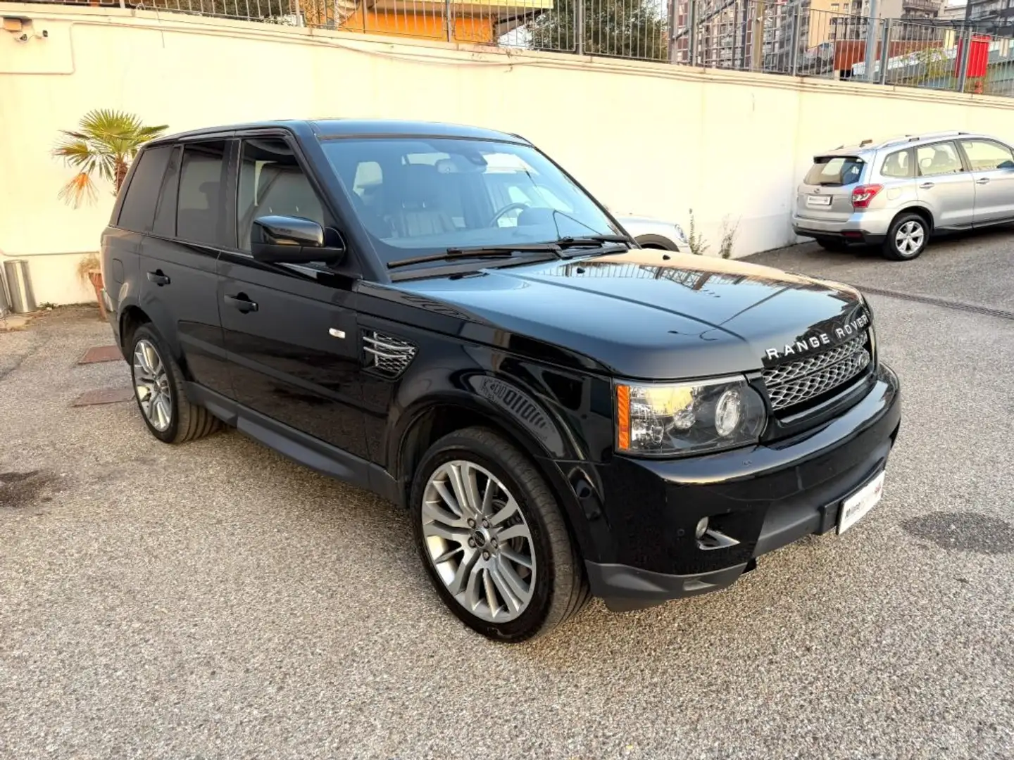Land Rover Range Rover Sport 3.0 SDV6 HSE *Restyling*Euro 5* Noir - 2