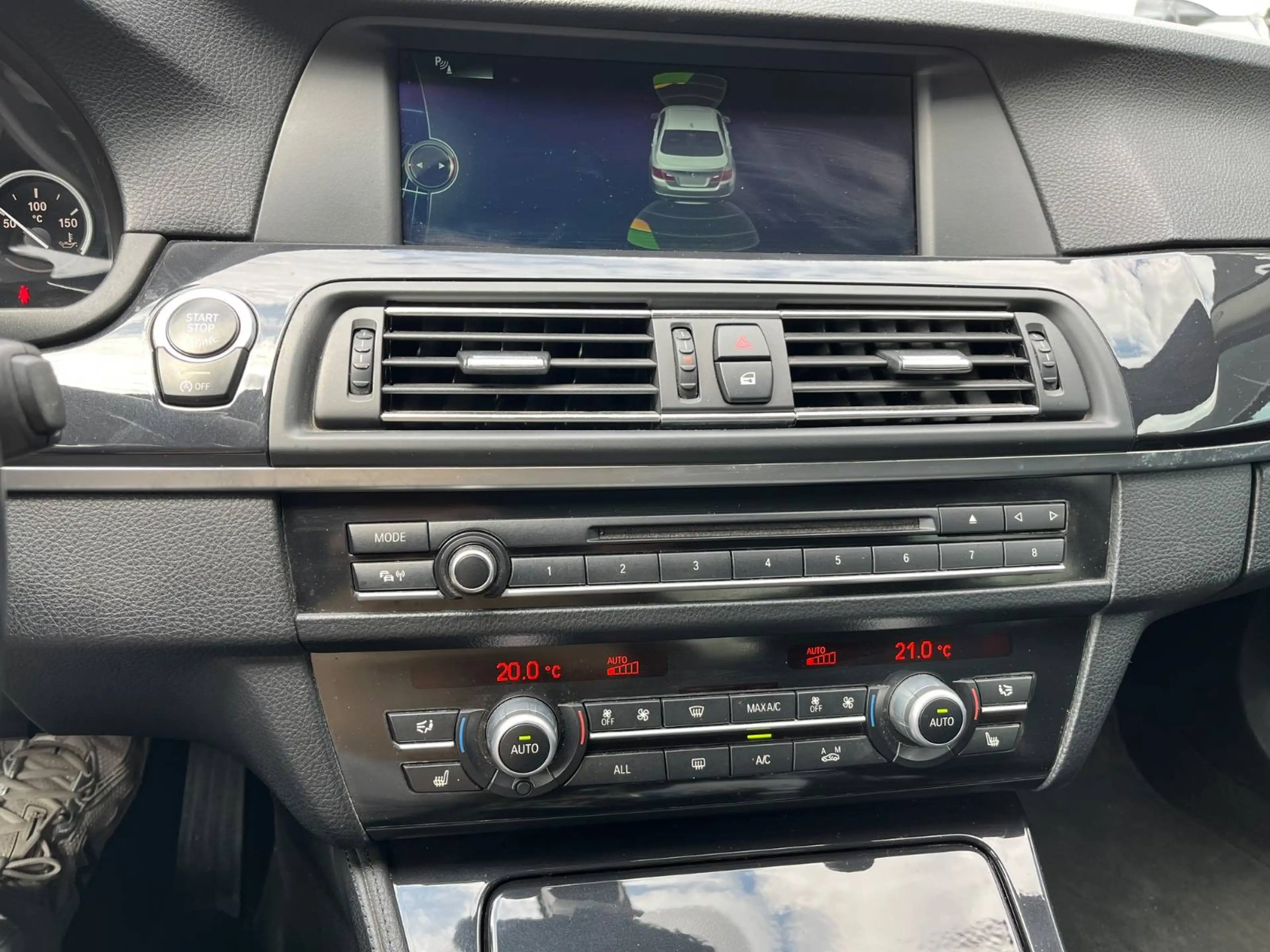 BMW 535 Gran Turismo 535 dXA — photo 8