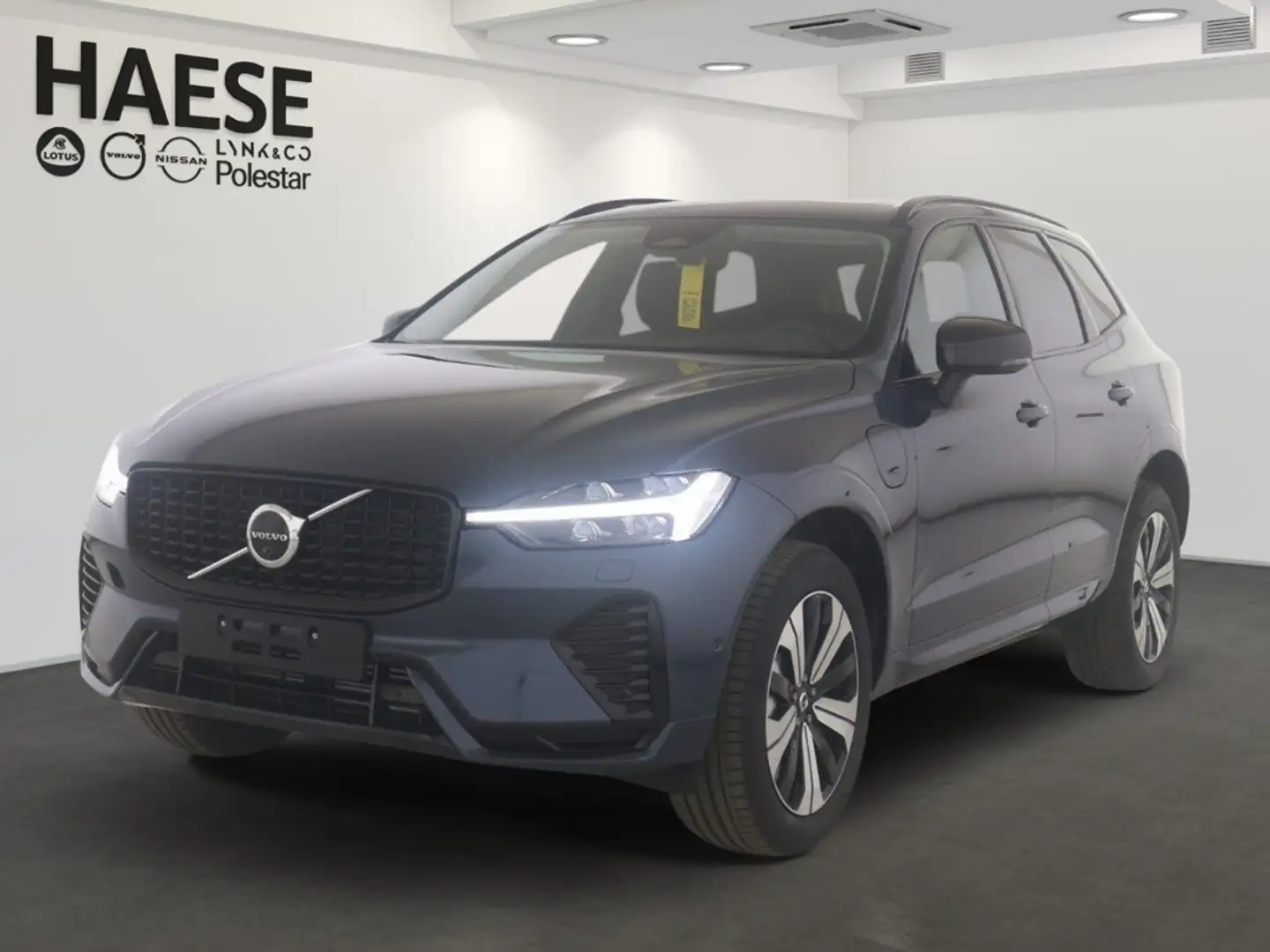 Volvo XC60 T6 Plus Dark Plug-In Hybrid AWD El. Panodach Navi Blau - 1