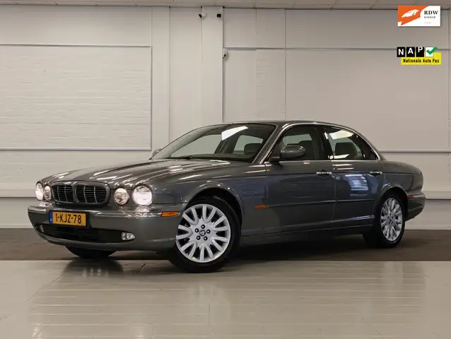 Jaguar XJ 4.2 V8 Sovereign Laatste 13 jaar 1 eigenaar Zeer M