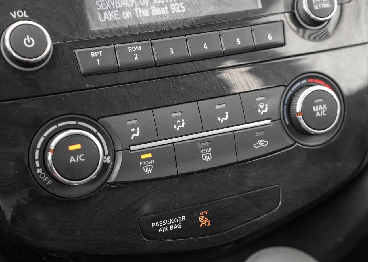 Nissan Rogue снимка Nissan Rogue