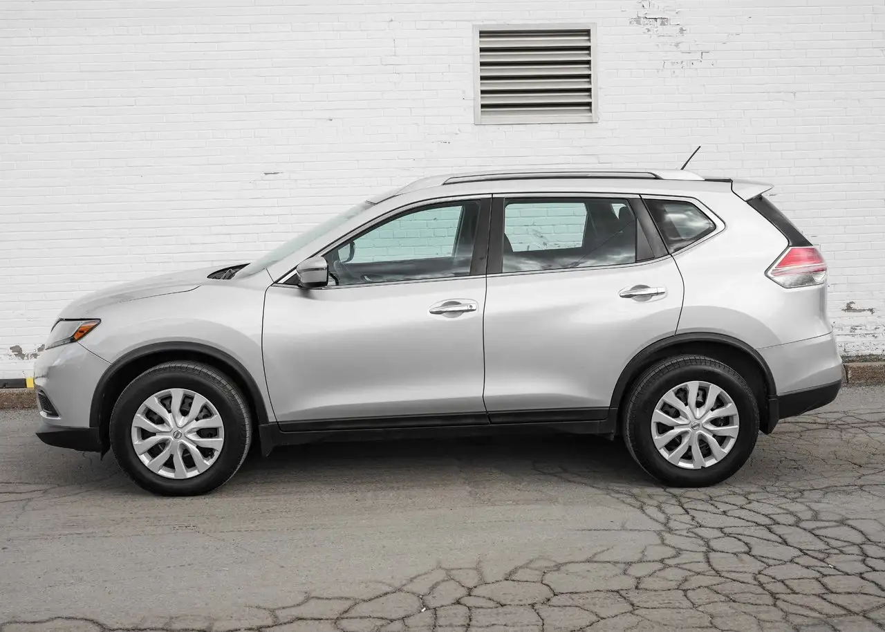 Nissan Rogue снимка Nissan Rogue
