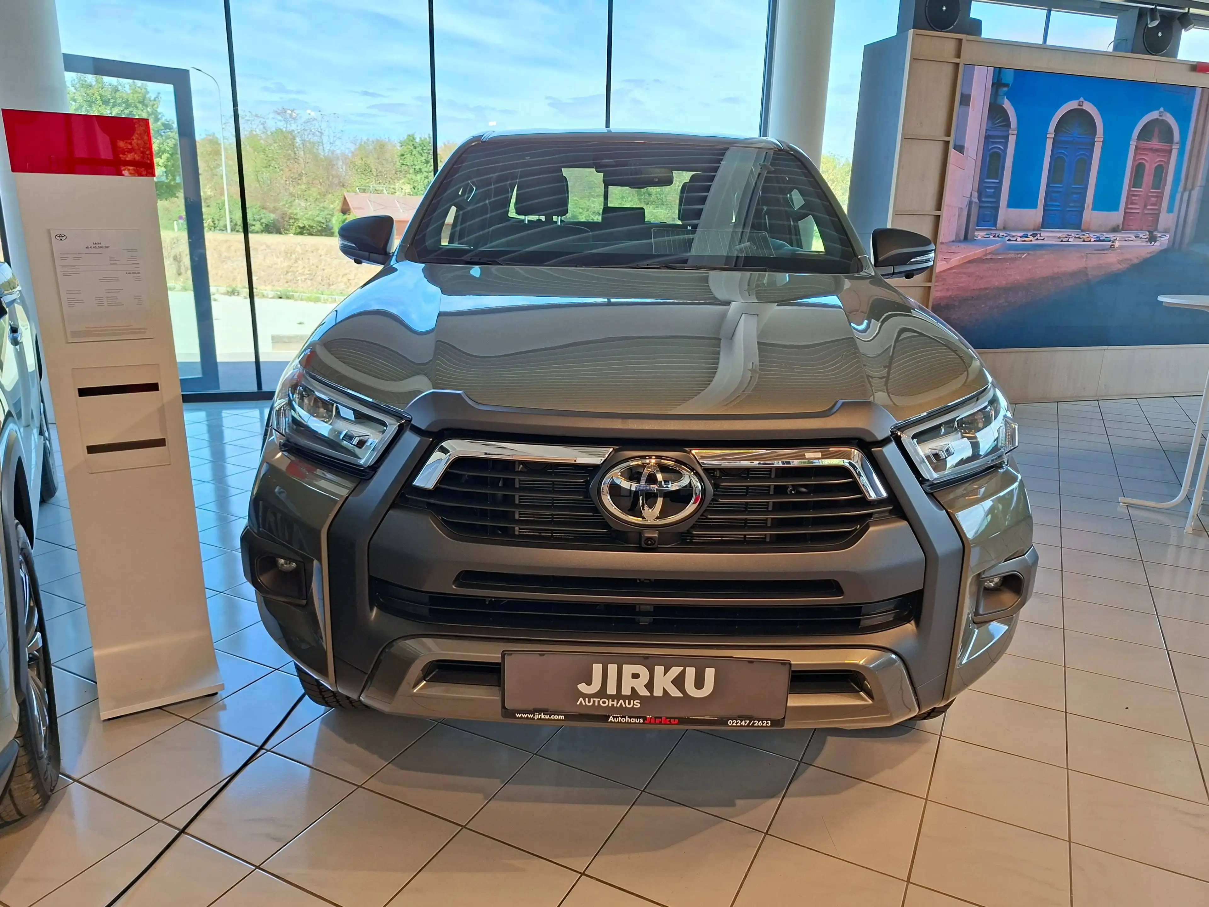 Toyota Hilux Hilux DK Invincible 4WD 2,8 D-4D Aut. Invincible — photo 3