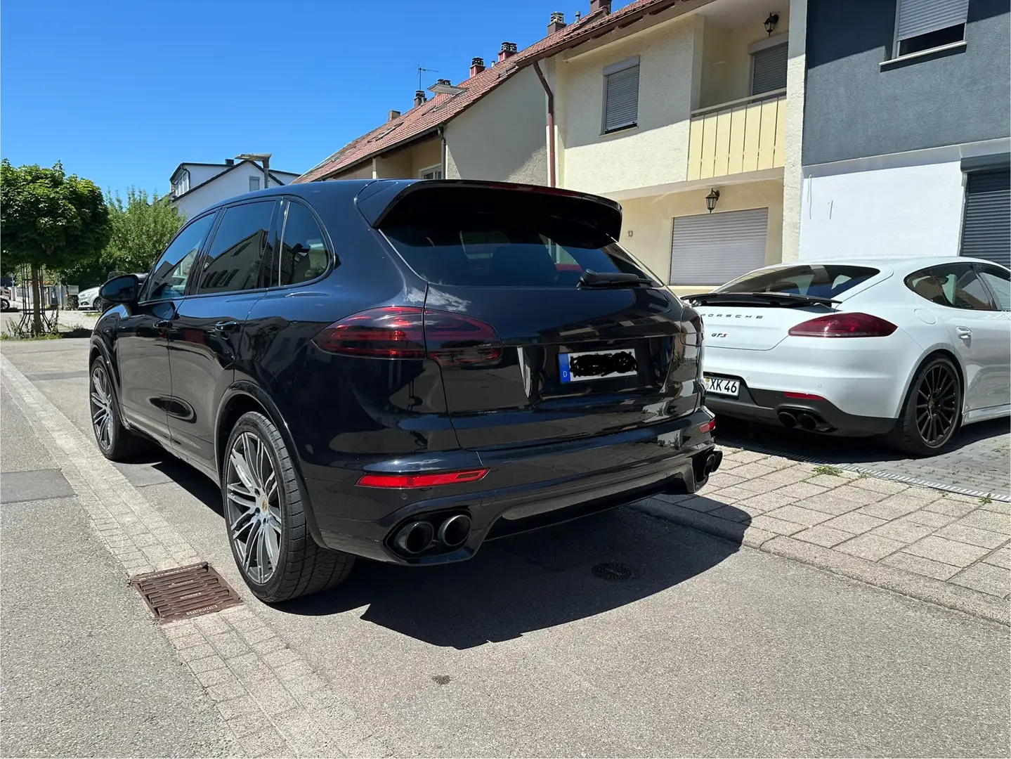 Porsche Cayenne S - 2