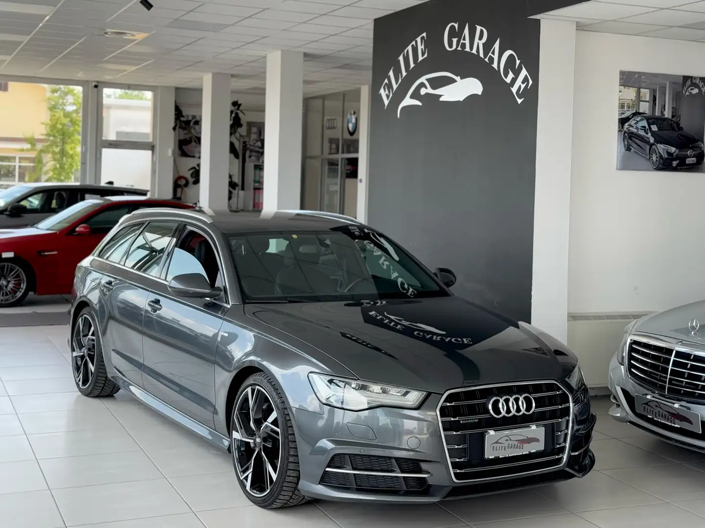 Audi A6 Avant 3.0 tdi S-line Plus 218cv s-tronic Gris - 1