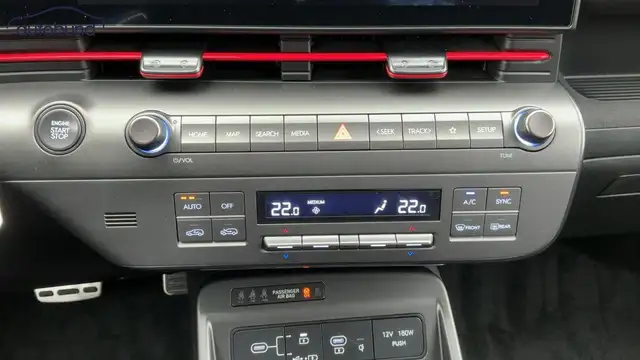 Hyundai Kona view 13