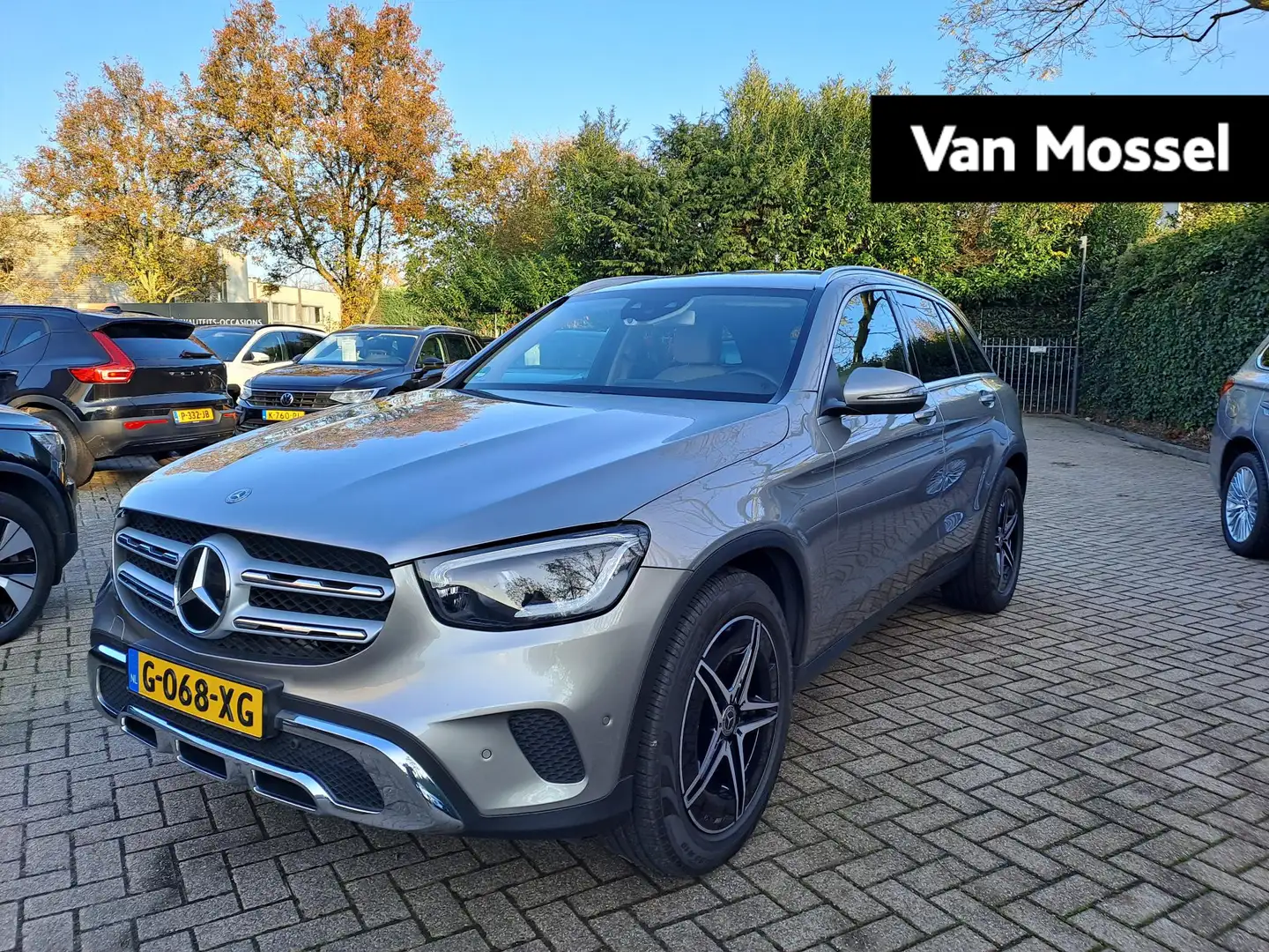 Mercedes-Benz GLC 200 Business Solution | LEDER  | VIRTUAL COCKPIT | CAM Gris - 1
