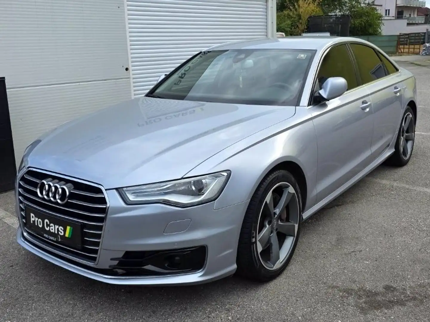 Audi A6 3.0 TDI, ACC, LEDER, SPORT Grau - 2
