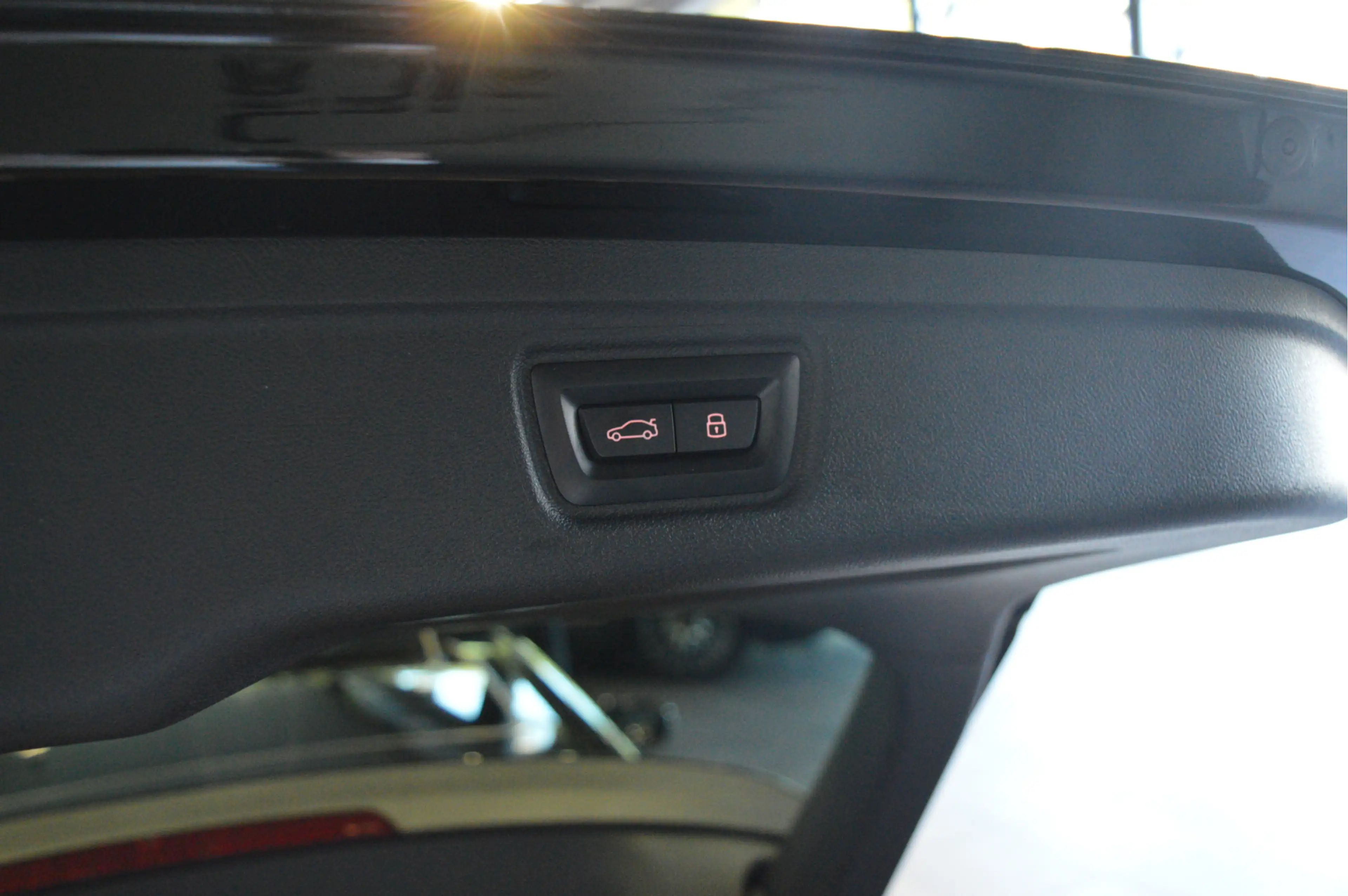 BMW 320 3-serie Touring 320d M-SPORT pano camera led 18 in — photo 9