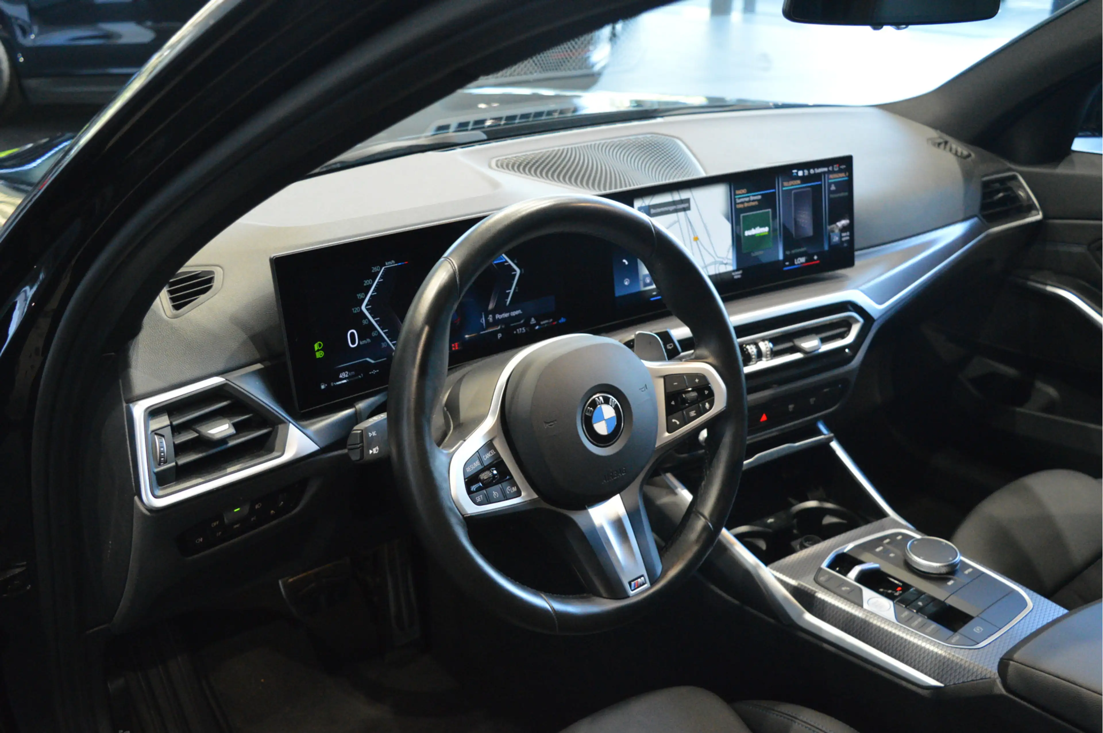 BMW 320 3-serie Touring 320d M-SPORT pano camera led 18 in — photo 17