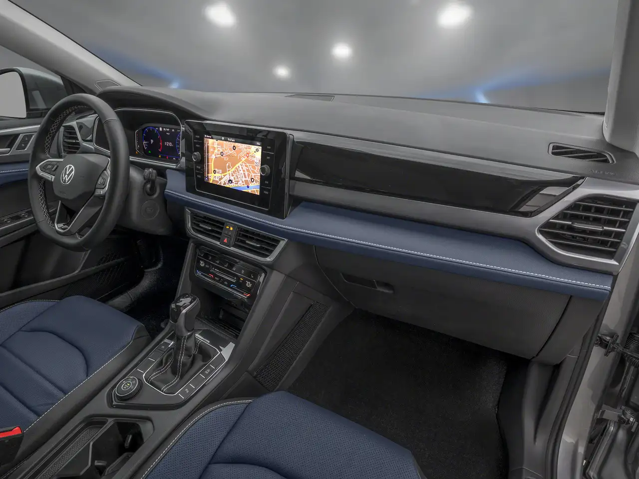 Volkswagen Taos снимка Volkswagen Taos