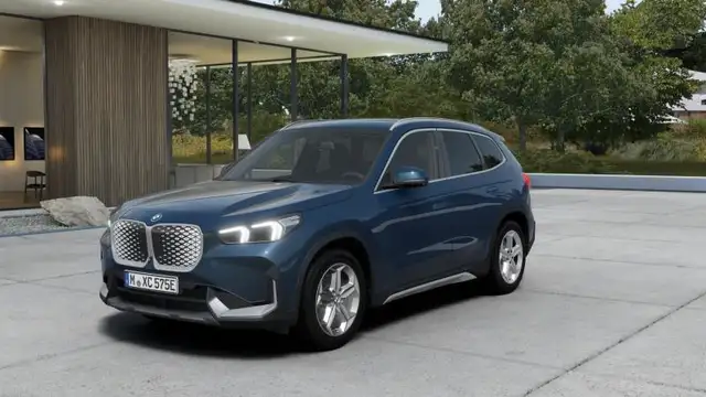 BMW iX1 edrive 20 Special Edition