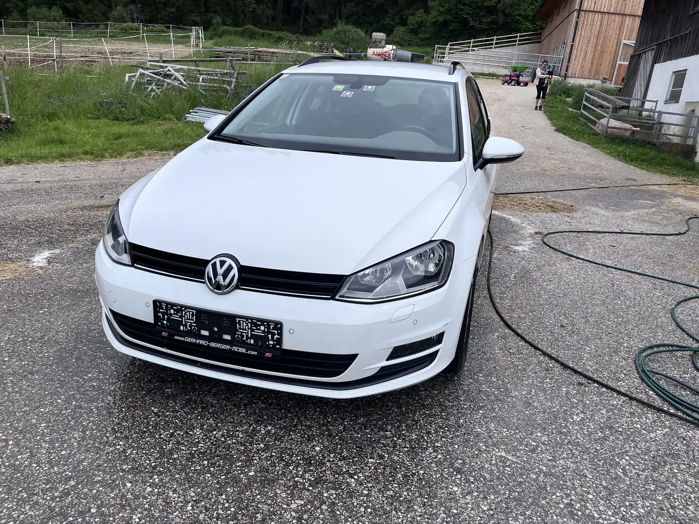 Volkswagen Golf Variant Trendline 1,6 TDI 4x4, AHK - 1