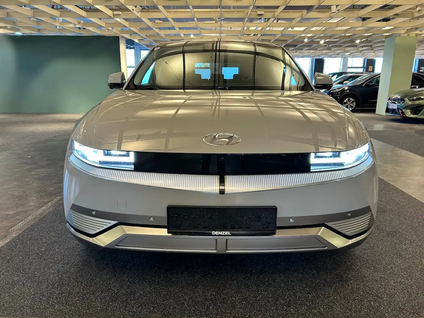 Hyundai IONIQ 5 Top Line Long Range 72,6 kWh AWD *1. Besitz* Grau - 2