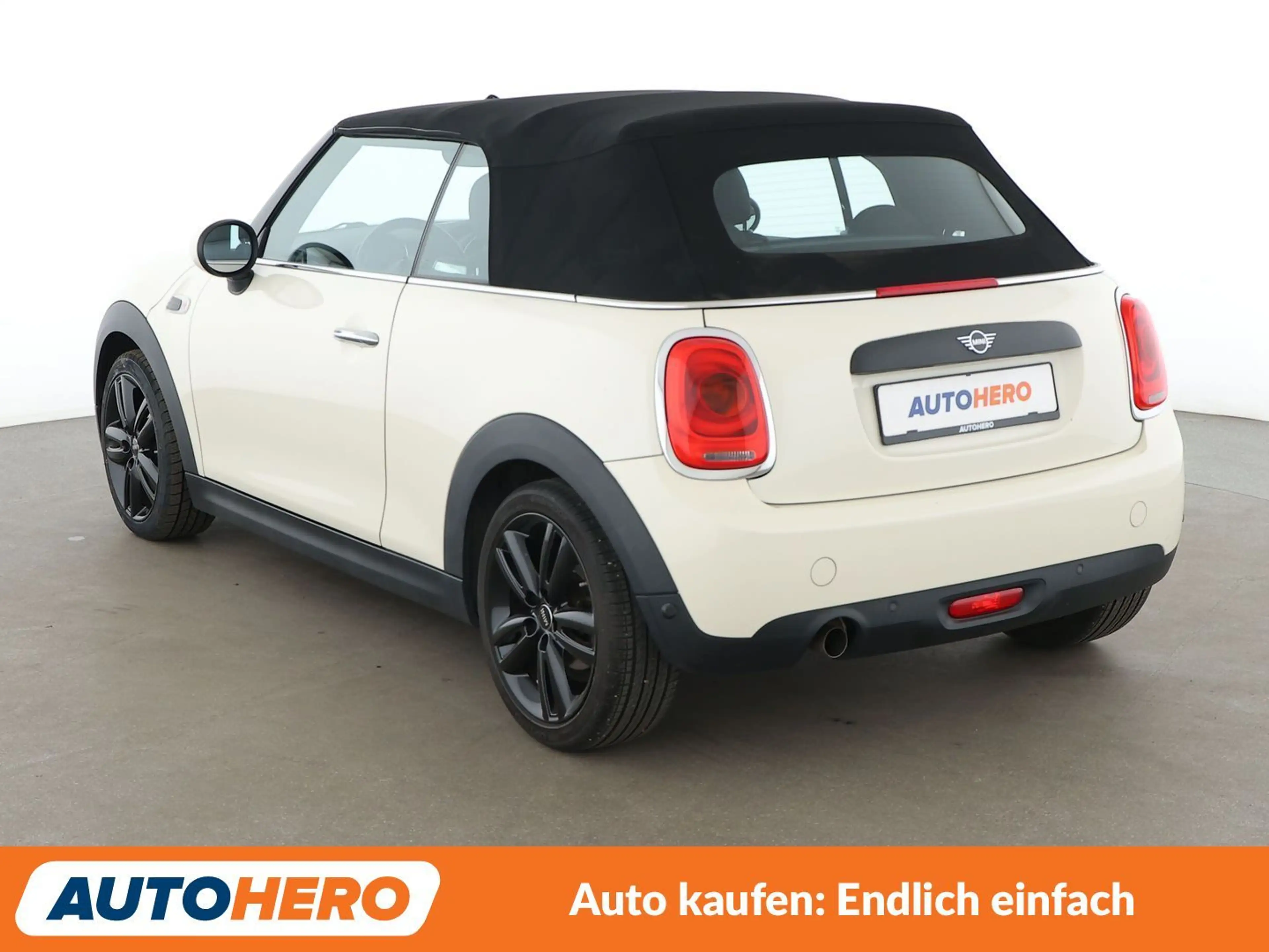MINI One Cabrio One *TEMPO*PDC*SHZ* — photo 4