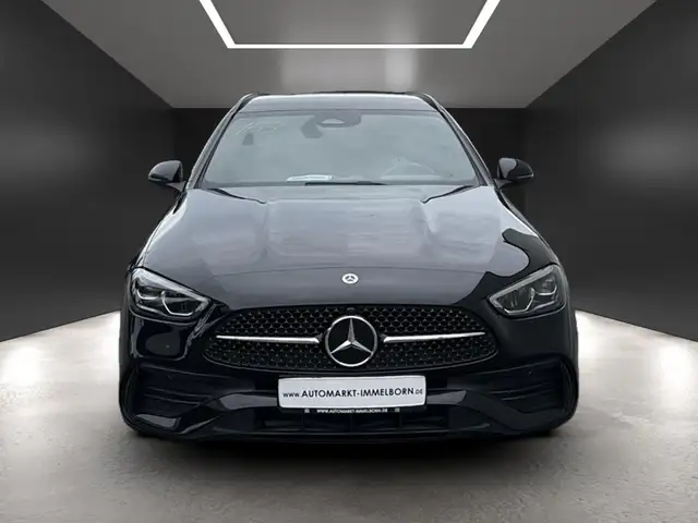 Mercedes-Benz C-Class view 8