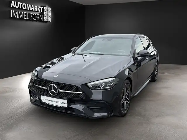 Mercedes-Benz C-Class view 3