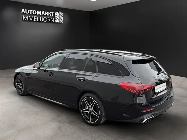 Mercedes-Benz C-Class view 5