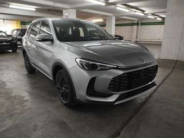 NEW ZS 1.5L MT STD Cosmic Silver