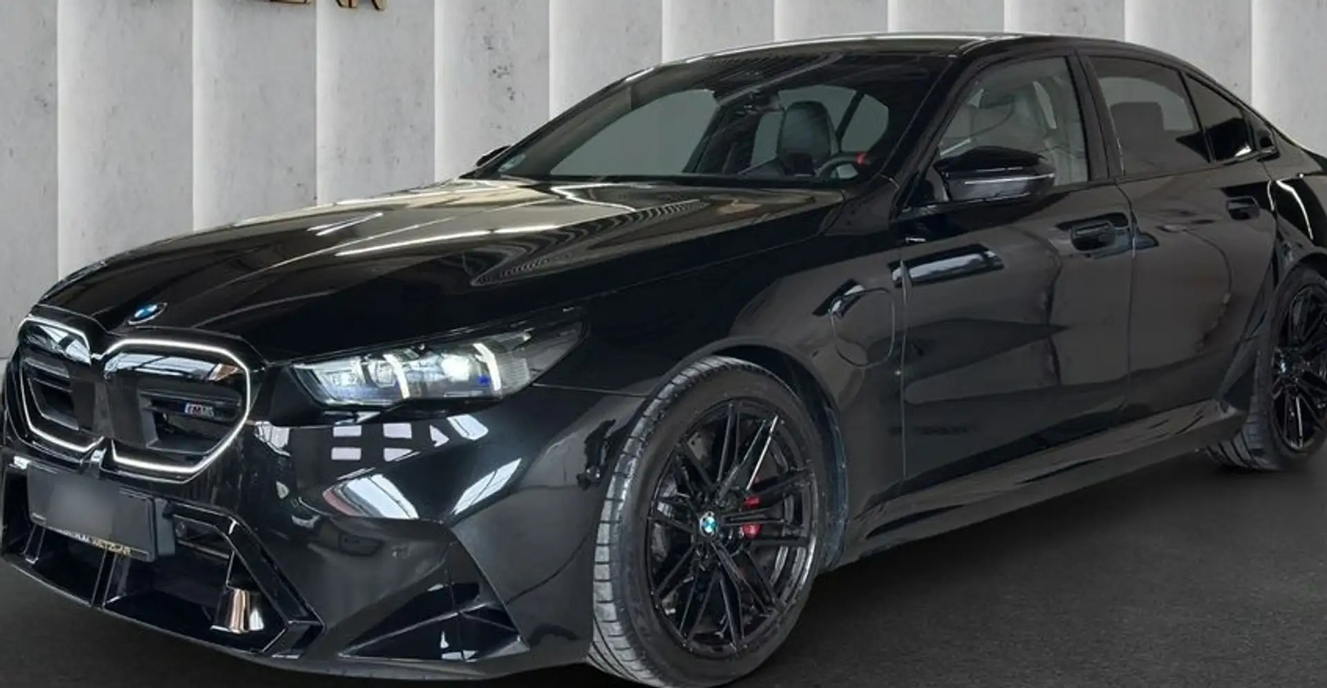BMW M5 Negro - 2