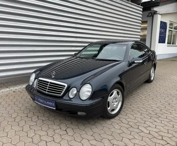 Mercedes-Benz CLK 320 CLK-Klasse Coupe Elegance Leder Klima 2.Hand TOP
