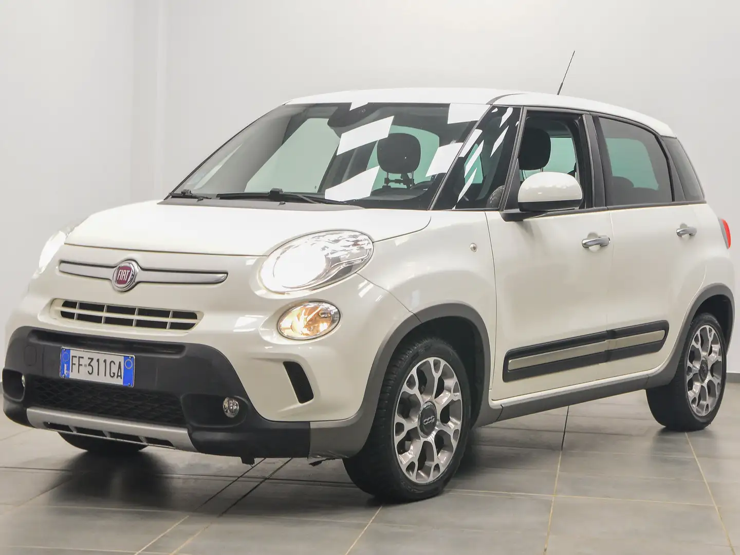 Fiat 500L 500L 1.3 mjt Trekking 95cv Bianco - 1