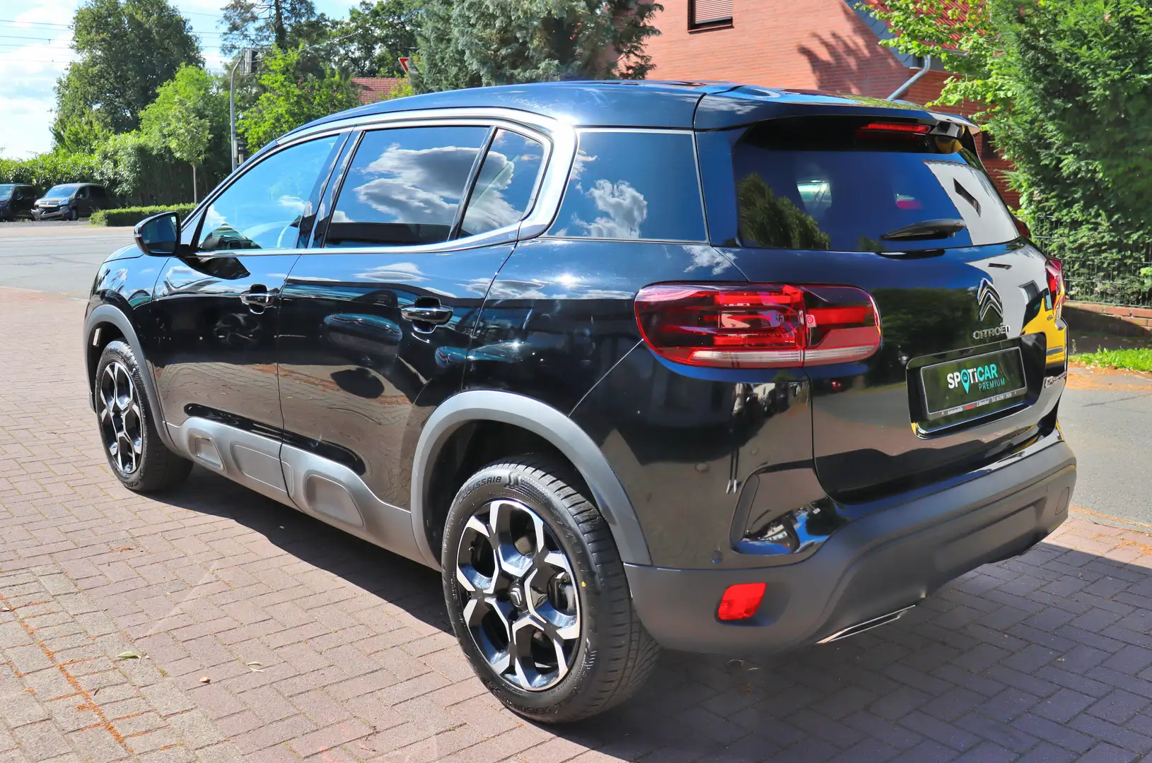 Citroen C5 Aircross Plus, Navi, Sitzheizung, Rückfahrkamera, Klima Noir - 2