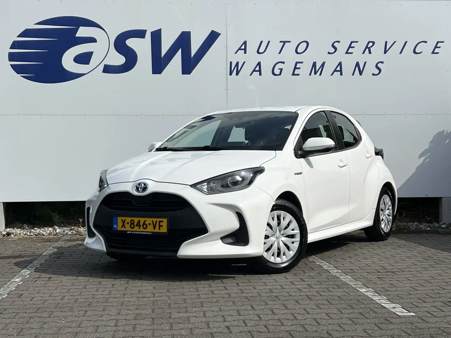 Toyota Yaris 1.5 Hybrid Active | Trekhaak | Camera | Navi | Car White - 1