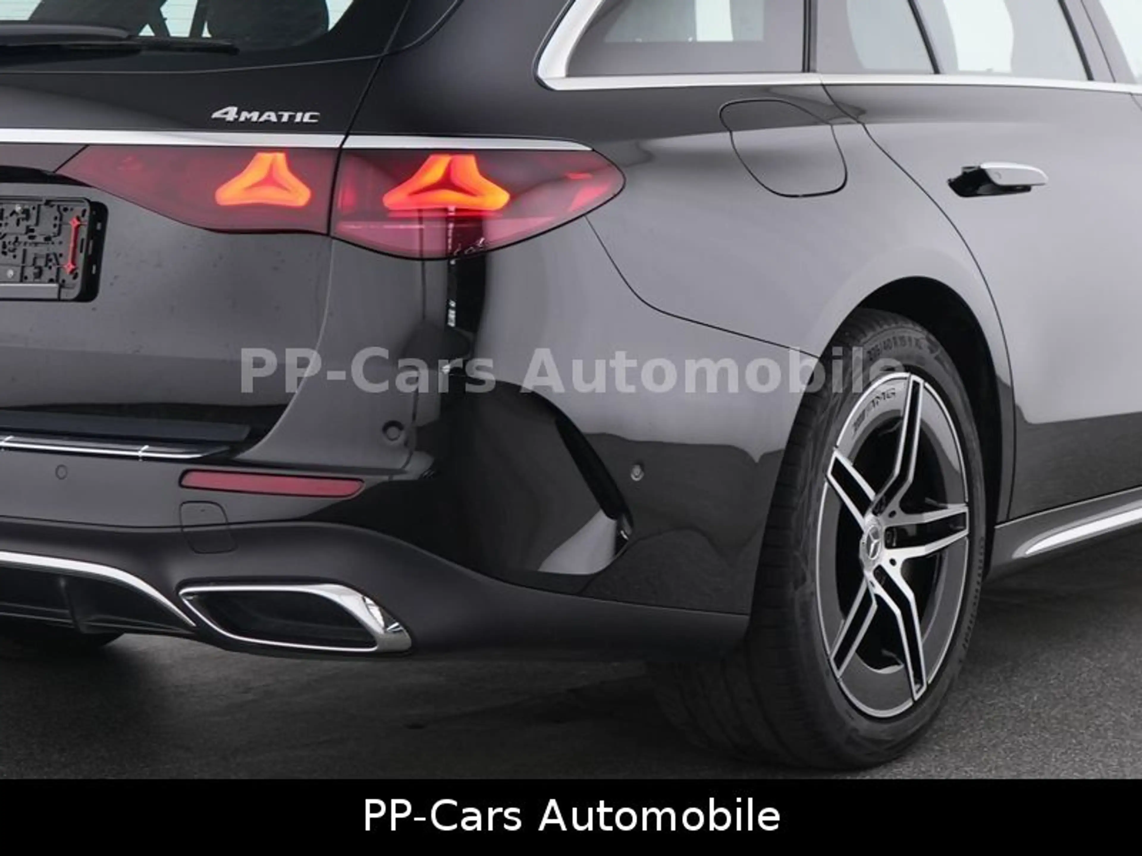 Mercedes-Benz E 300 de T 4Matic AMG*MASSAGE*AIRMATIC*NP:111t€ — photo 9