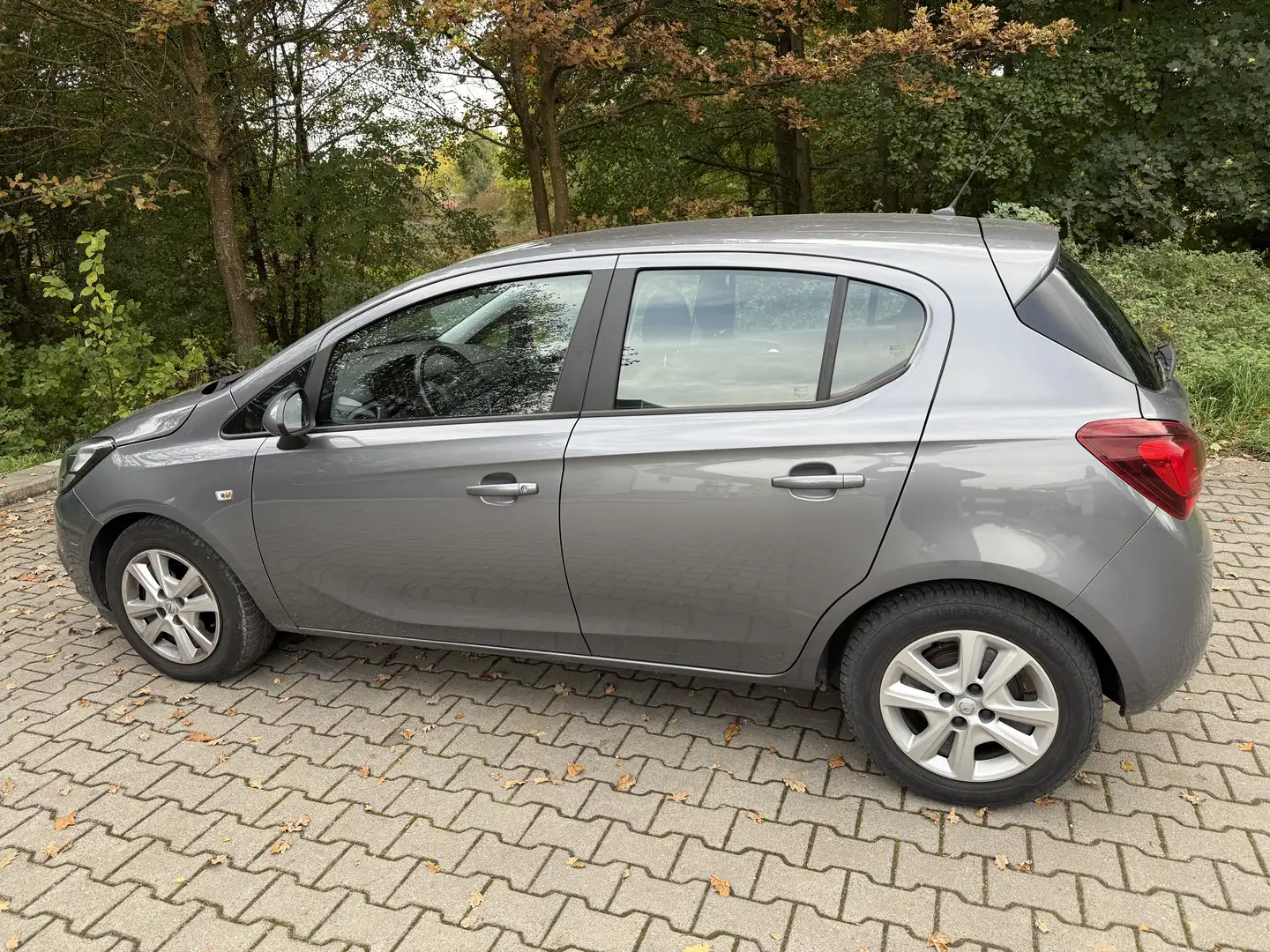 Opel Corsa 1.2 Edition Grau - 1