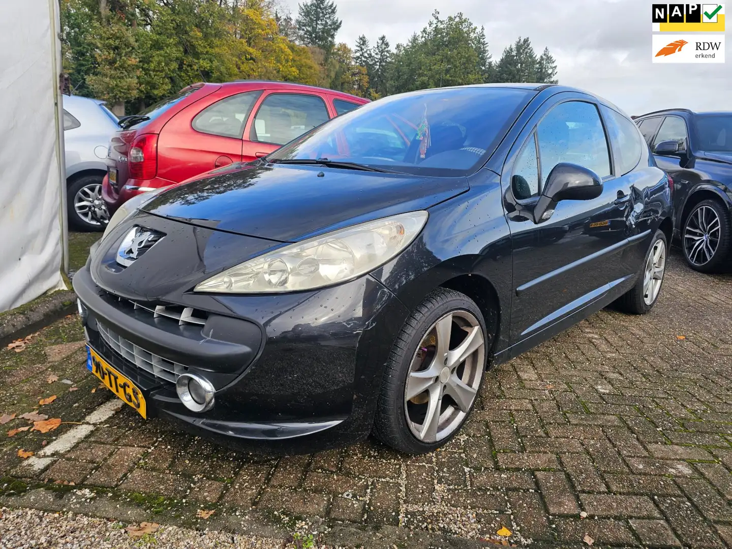 Peugeot 207 1.4-16V XS AIRCO *apk:06-2026* Schwarz - 1
