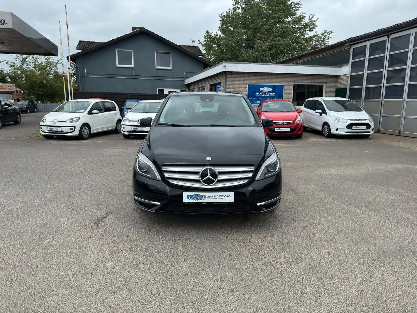 Mercedes-Benz B 220 B -Klasse B 220 4Matic KLIMA/LEDER/KAMERA Black - 2