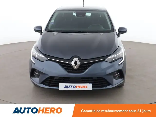 Renault Clio view 9