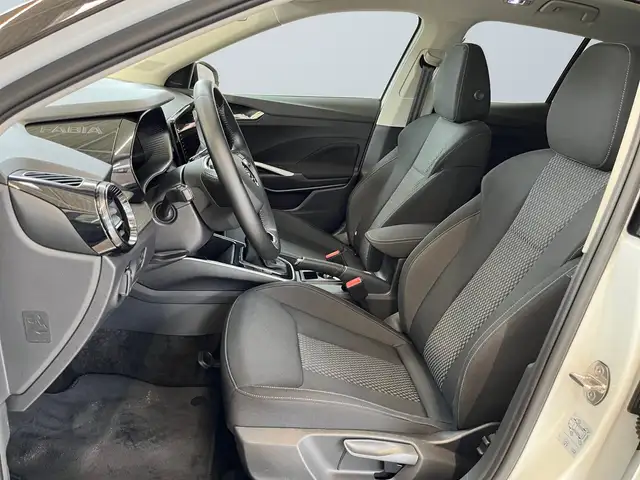 Skoda Fabia view 9