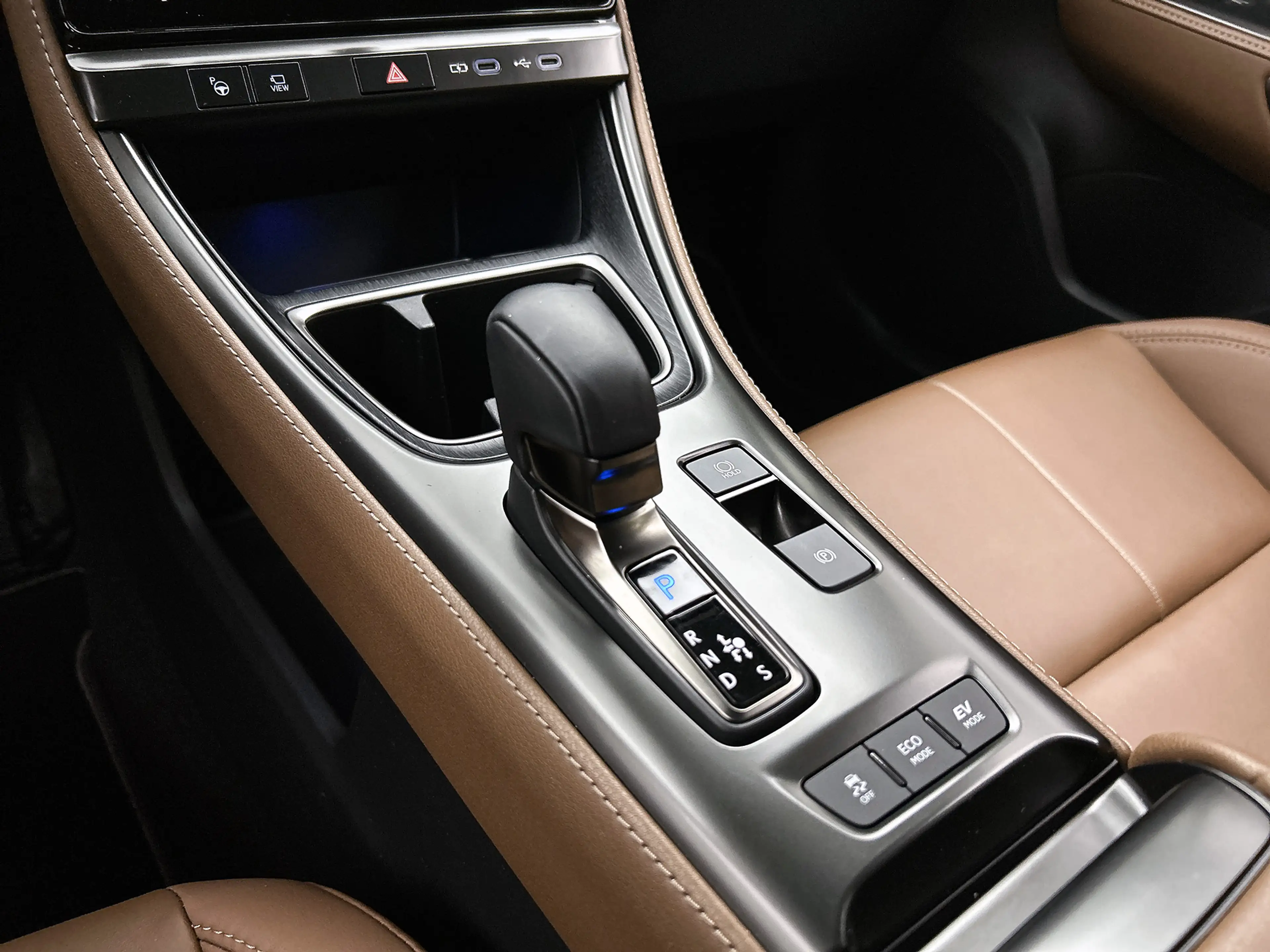 Lexus LBX Relax 2WD Advanced Pack | BTW voertuig | Mark Levi — photo 14