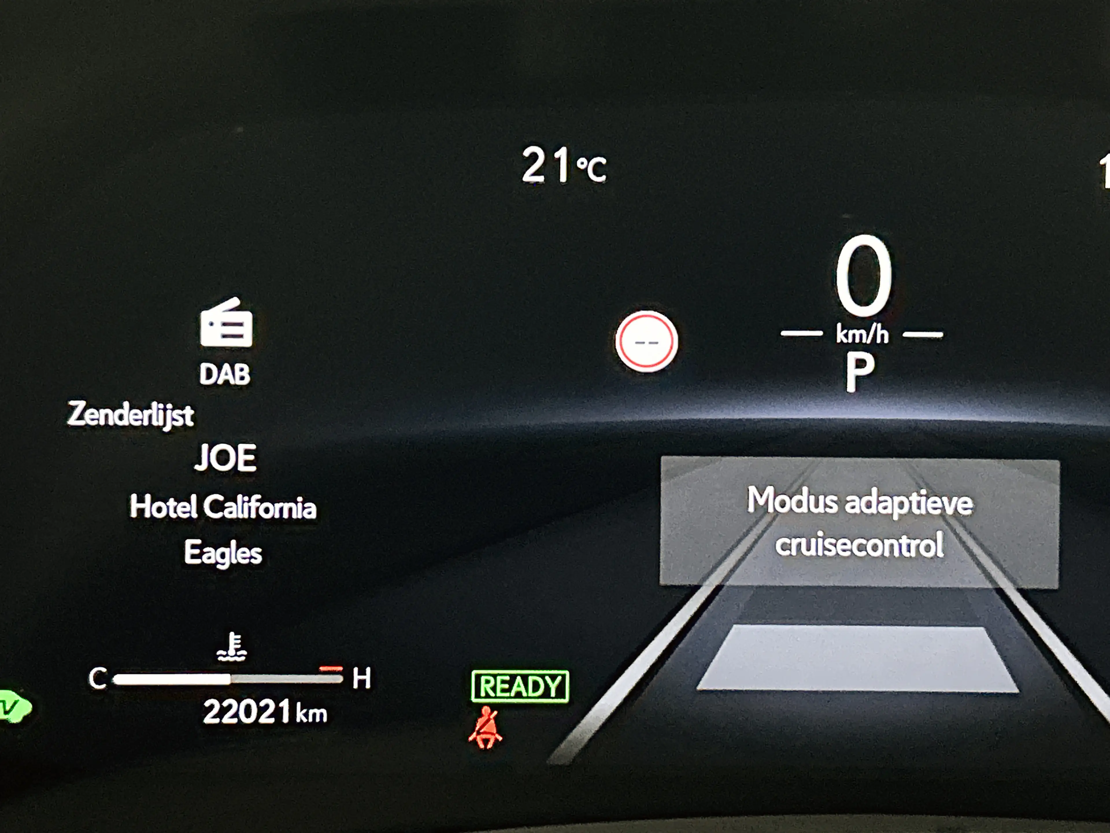 Lexus LBX Relax 2WD Advanced Pack | BTW voertuig | Mark Levi — photo 5