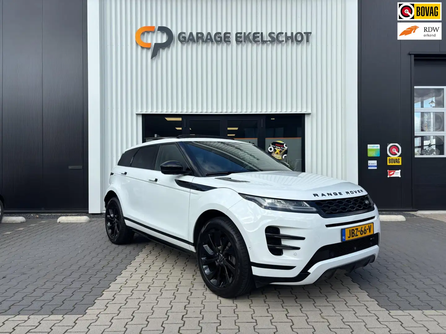 Land Rover Range Rover Evoque 1.5 P300e AWD R-Dynamic SE / Pano / Trekhaak / 360 Weiß - 1