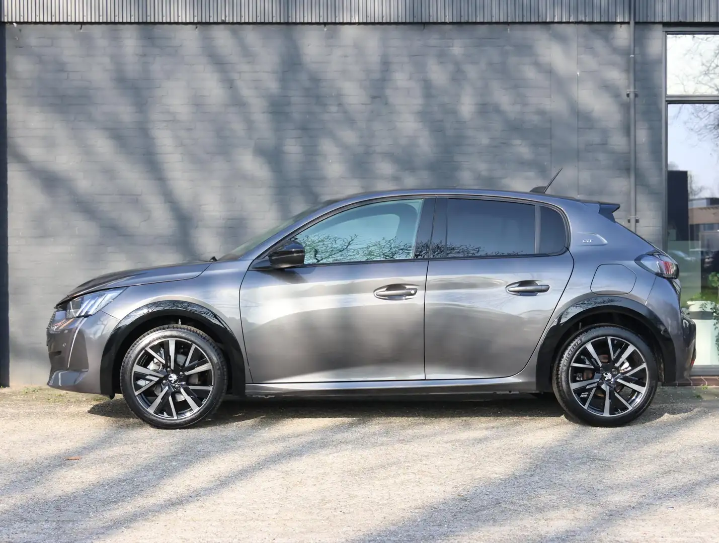Peugeot 208 1.2 100PK GT | ClimateControl | CruiseControle | D Gris - 2