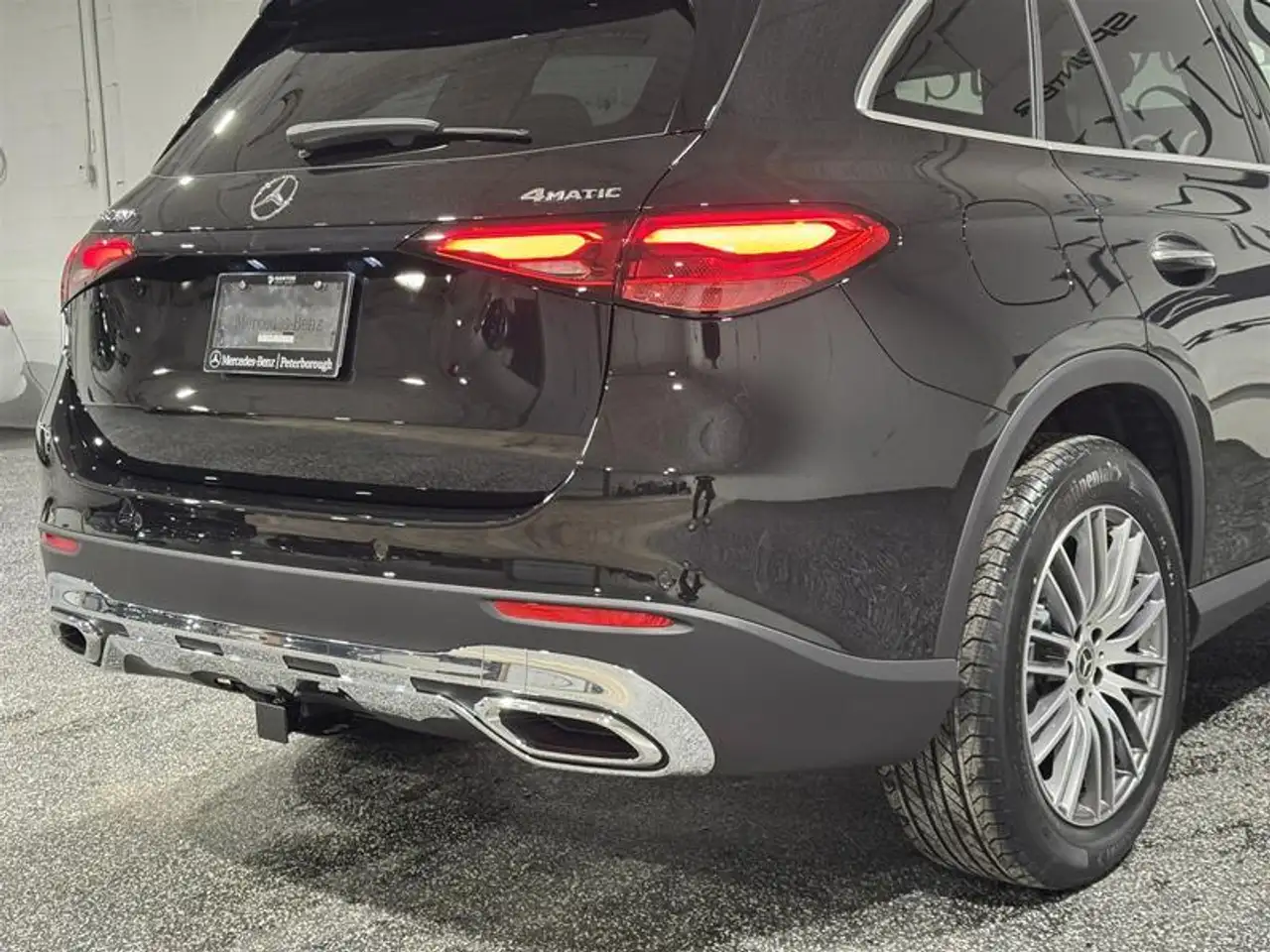 Mercedes-Benz GLC снимка Mercedes-Benz GLC