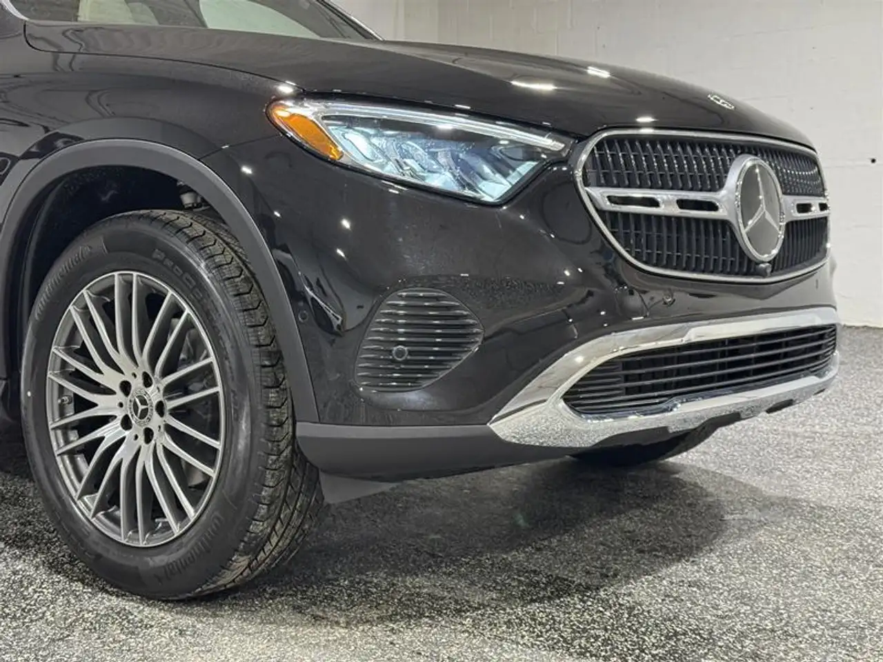 Mercedes-Benz GLC снимка Mercedes-Benz GLC